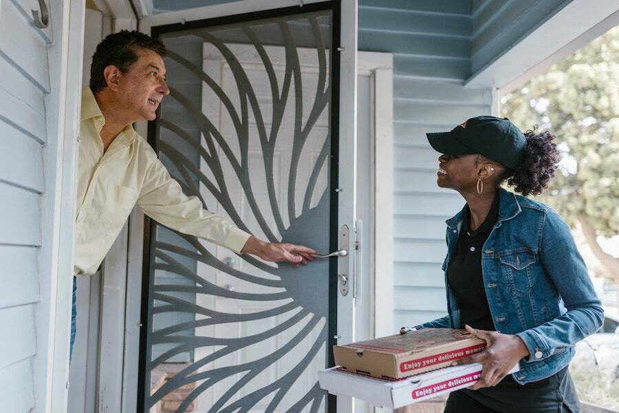 pizza style cannabis delivery model