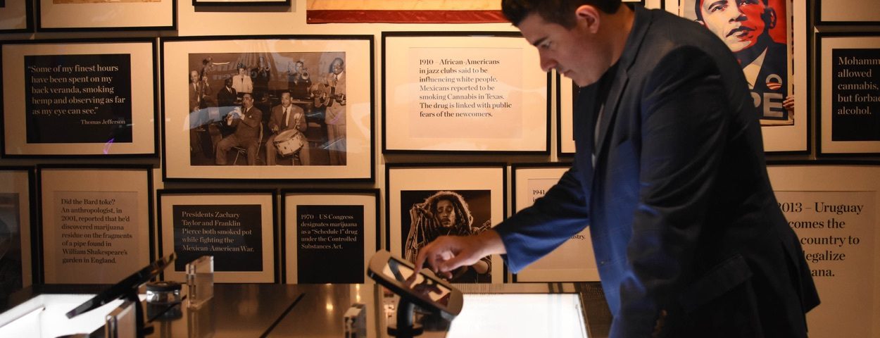 kiosk model dispensary layout common citizen flint